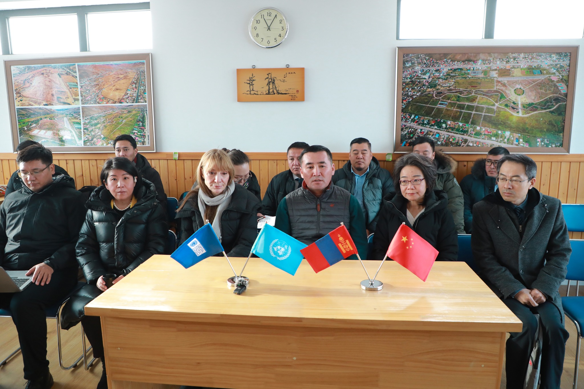 ГАЛ УНТРААХ ТОНОГ ТӨХӨӨРӨМЖ, ТЕХНИК ХЭРЭГСЛҮҮДИЙГ ОЙН ГАЗАРТ ХҮЛЭЭЛГЭН ӨГЛӨӨ.